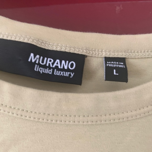 Simple green tee shirt. MURANO brand. - Picture 3 of 5